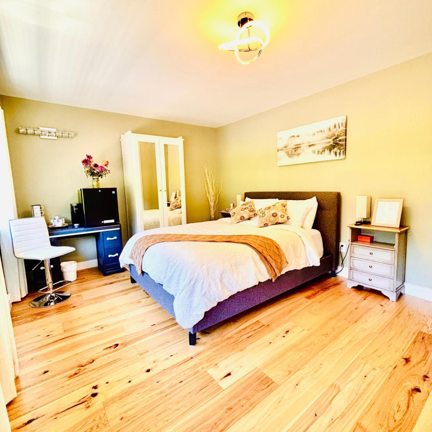Bed and Breakfast Oceanside Manor - Golf Course View Qualicum Beach Exterior foto